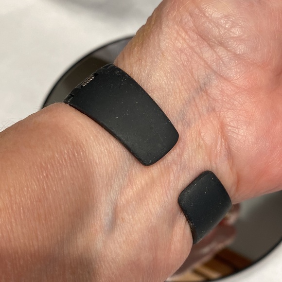 Geneva Quartz Black Gun Metal Boys watch with Stainless Steel Back! NWT! - Picture 4 of 11